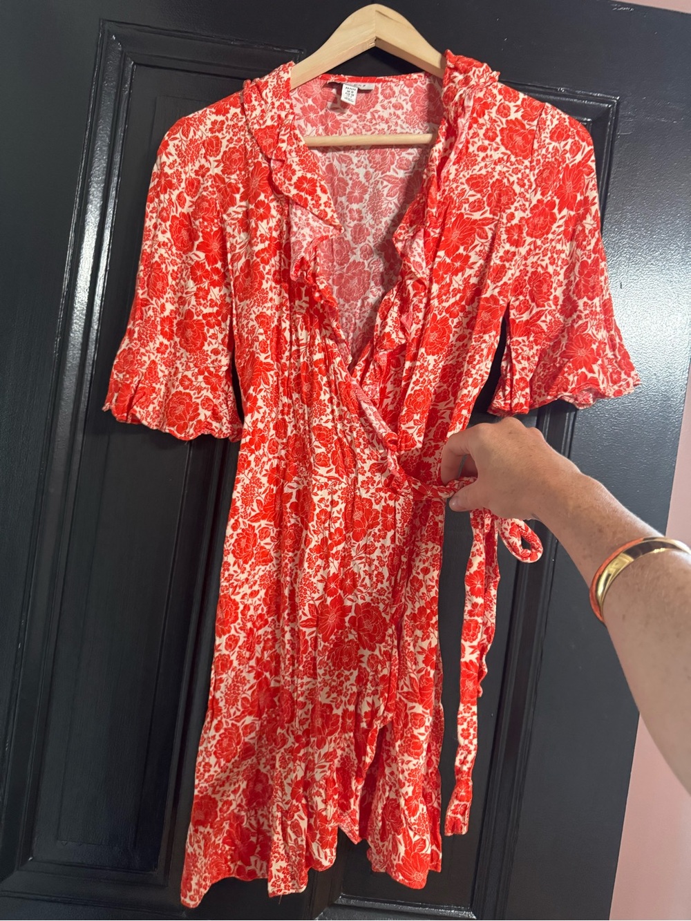 Floral Ruffle Wrap Dress small - Picture 3 of 6